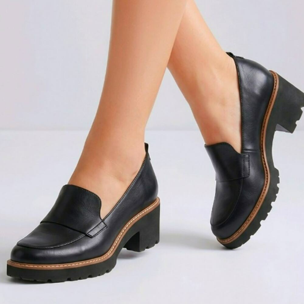 Naturalizer Darry Womens 6M Black Loafer Shoes Heeled Lug Sole Slip On Comfort - Picture 2 of 10